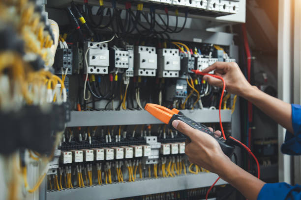 Best Local Electrician Companies  in Highland, CA